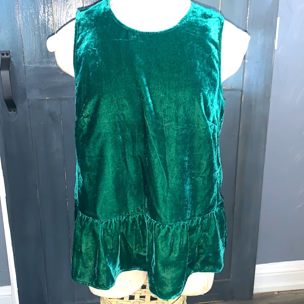 JCREW Velour Ruffled bottom tank Sz 8